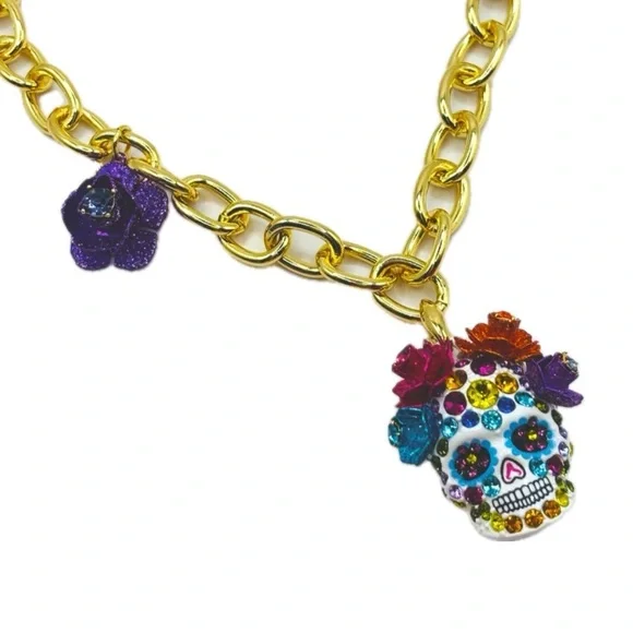 NWT ⚜️💖⚜️ Betsey Johnson Gorgeous SUGAR SKULL SHORT PENDANT MULTI - Picture 9 of 11